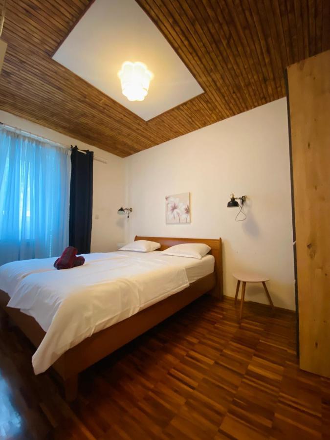 Apartment Andrea Baška Voda Eksteriør billede
